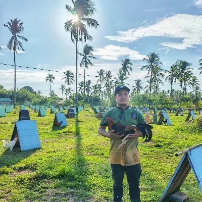 Clark Richard Uchi's profile photo